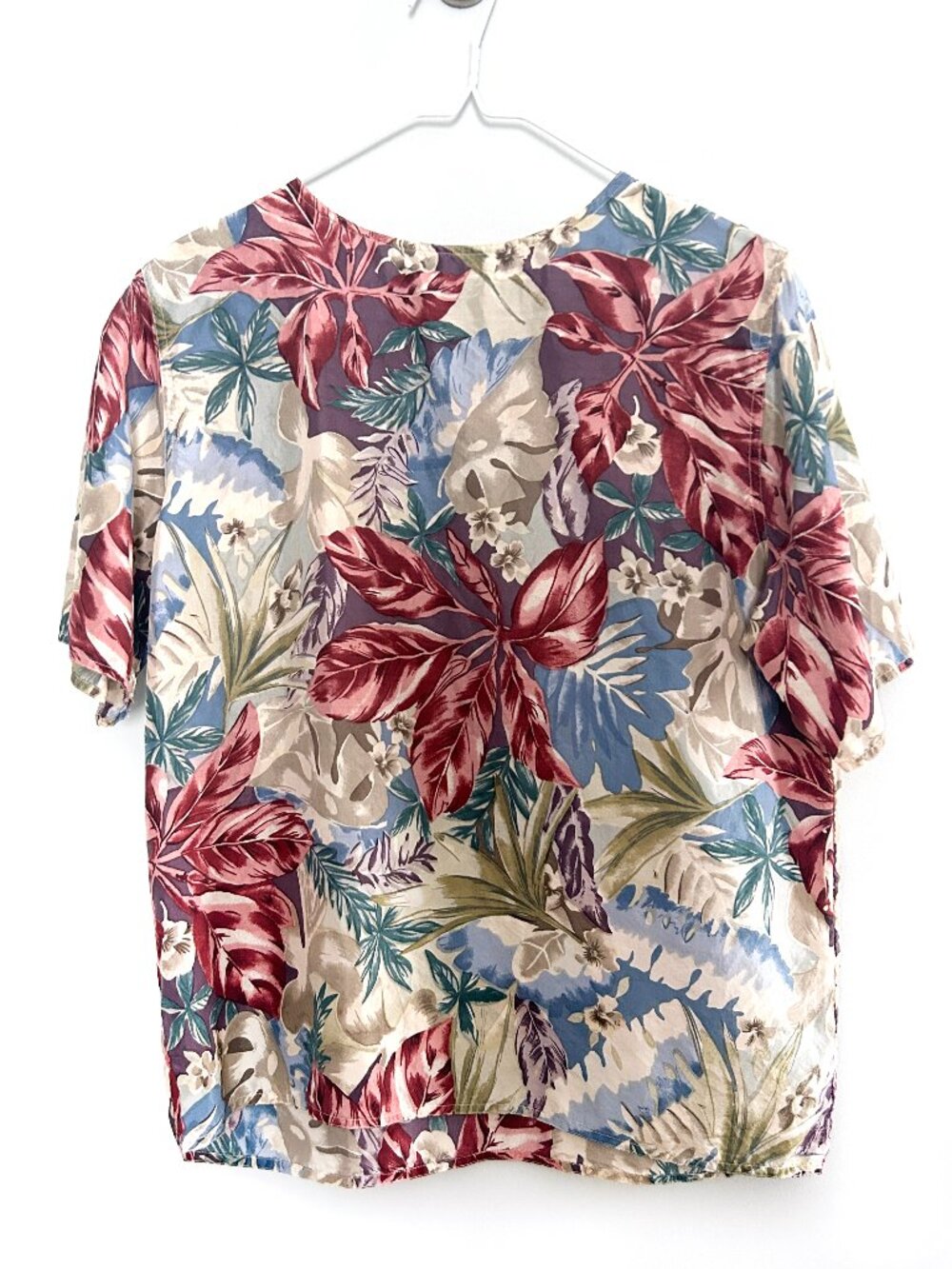 Vintage TESS 100% Silk Tropical Floral Cruisewear Blouse M Resort Vacation Top